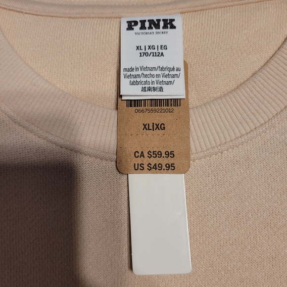 Pink brand crew neck.Make a reasonable offer. - Picture 3 of 3